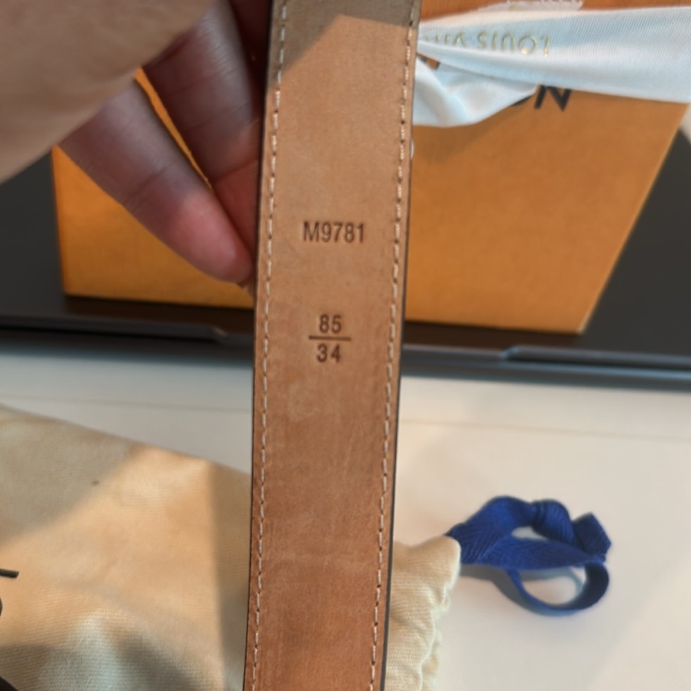 Louis Vuitton Belt - Picture 2 of 4